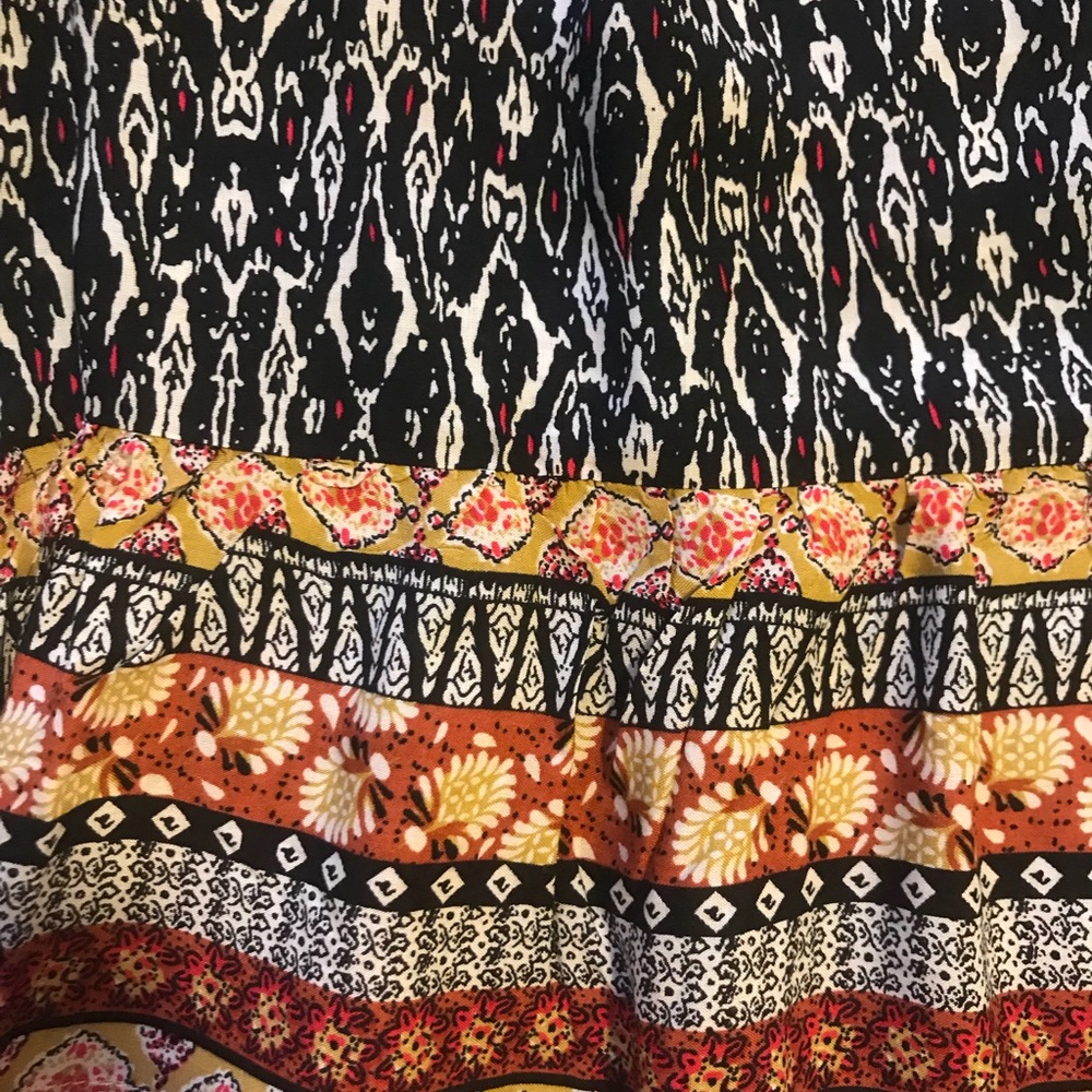 Off the shoulder blue/orange print top - Picture 4 of 4